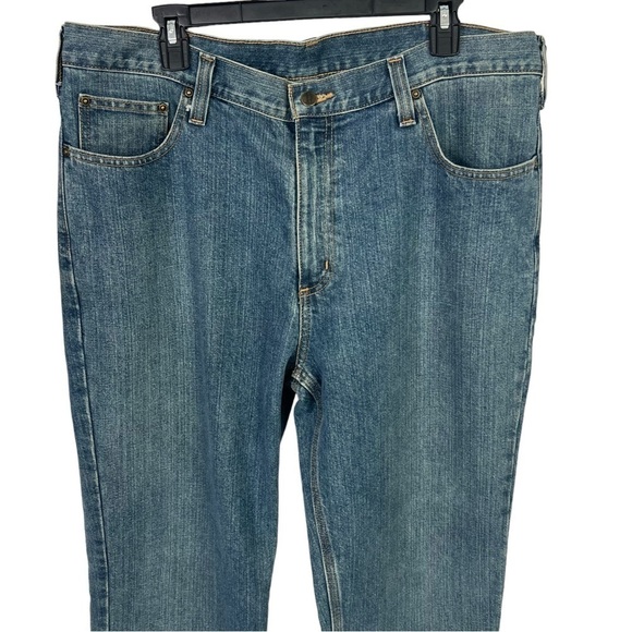 Carhartt Men’s Blue Jeans Sz W38”/L 32” Relaxed Fit Medium Wash Pockets - Picture 2 of 8